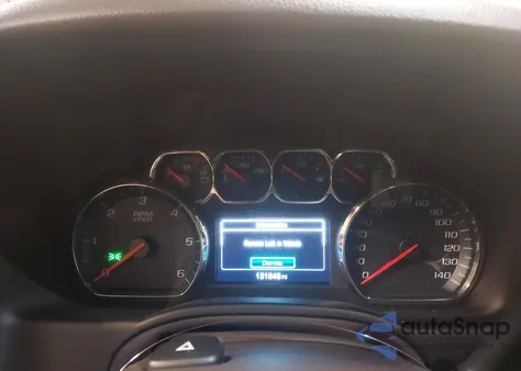 2019 Chevrolet Tahoe Premier z USA, uszkodzony, nr VIN 1GNSKCKC2KR336511